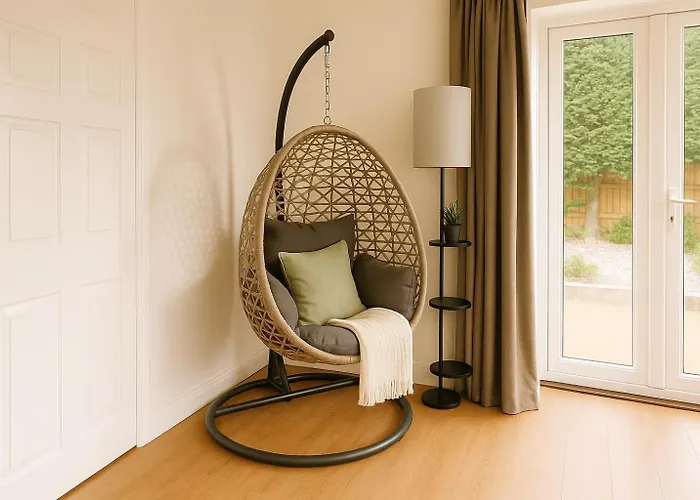 Number 2, Lytton Tree Lodge, Reydon, Southwold