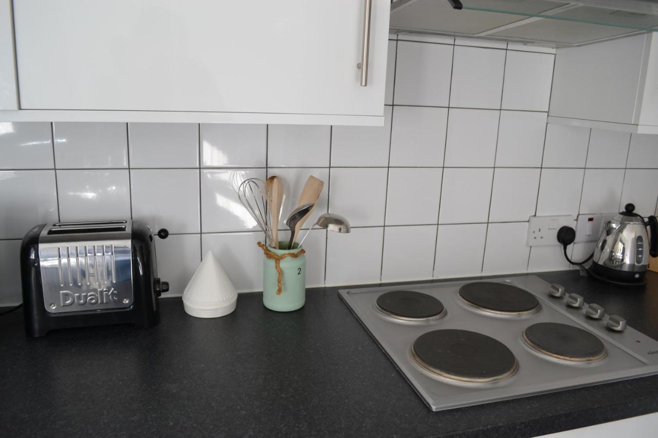 Apartment Number 2, Lytton Tree Lodge, Reydon, Southwold