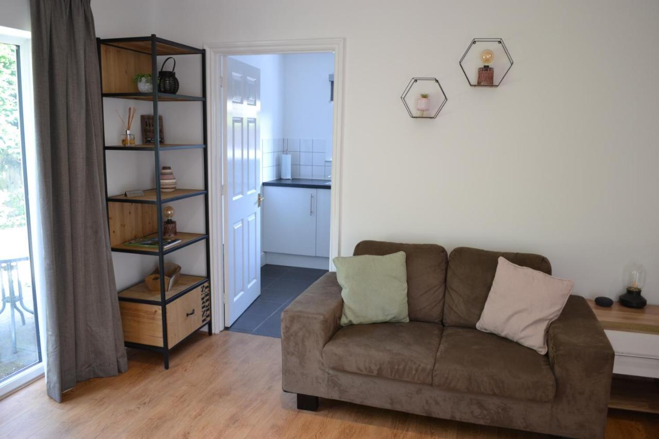 Apartment Number 2, Lytton Tree Lodge, Reydon, Southwold