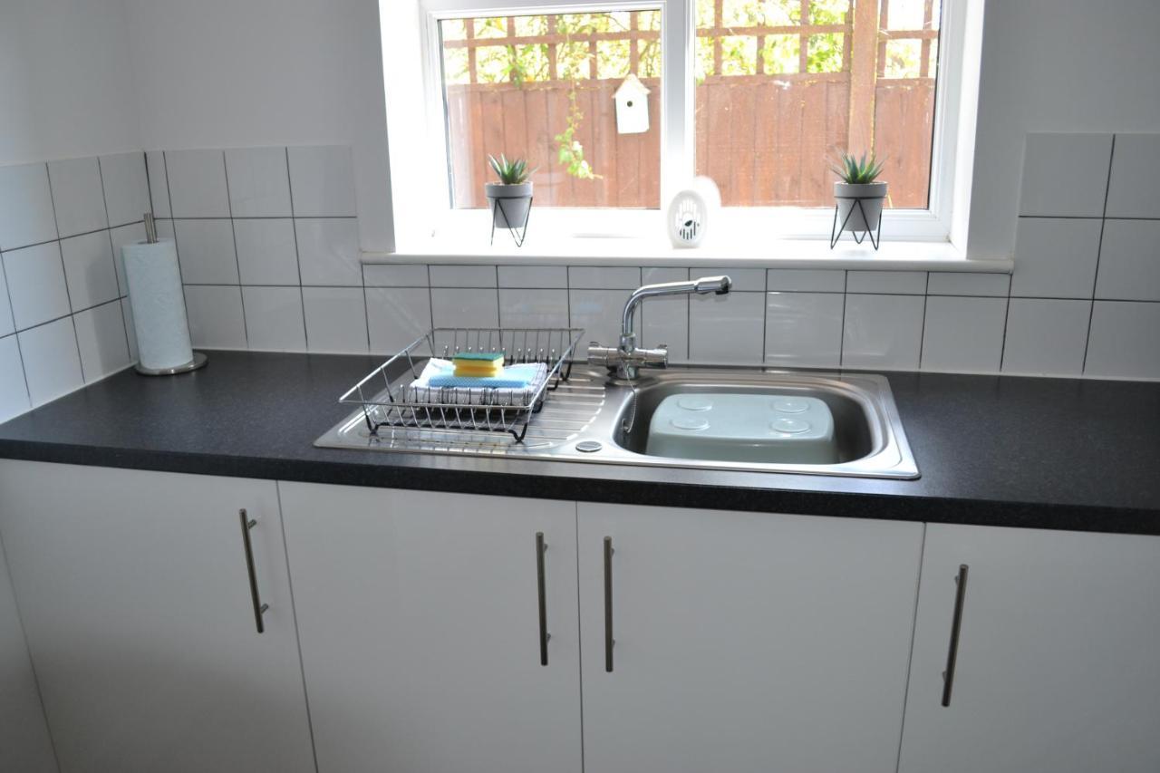 Number 2, Lytton Tree Lodge, Reydon, Southwold